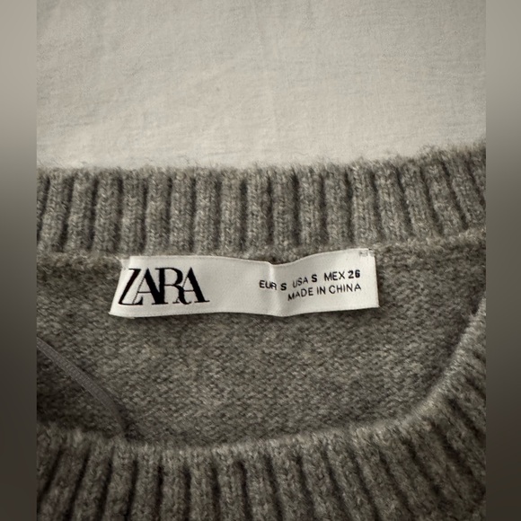 Zara Light Grey Ribbed Crewneck Knit Vest - Picture 4 of 8